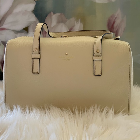 kate spade Handbags - Kate spade grand street Melinda